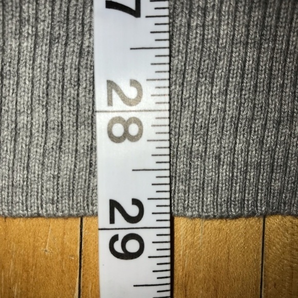 Jos.A Bank Pima Cotton Pullover V-Neck Sweater NWT L - Picture 8 of 8